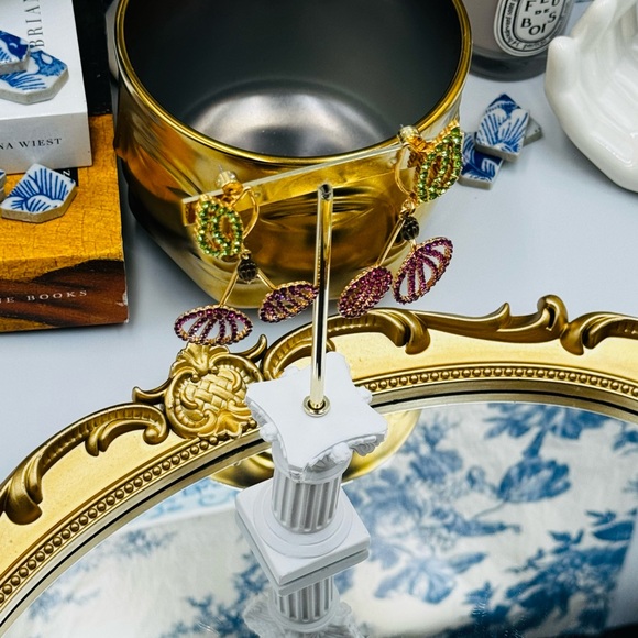 🆕 KURT GEIGER LONDON 🧿 NWOT Pavé CHERRIES Cherry Statement Earrings, Gold Tone - Picture 6 of 16